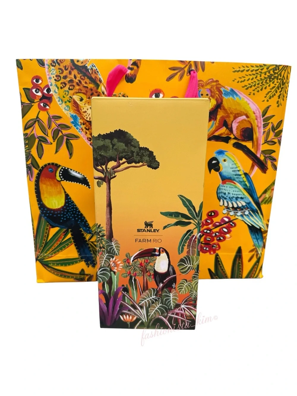 Stanley x FARM Rio 40oz Quencher Tumbler Tropical woods Toucan NWT w/ Box
